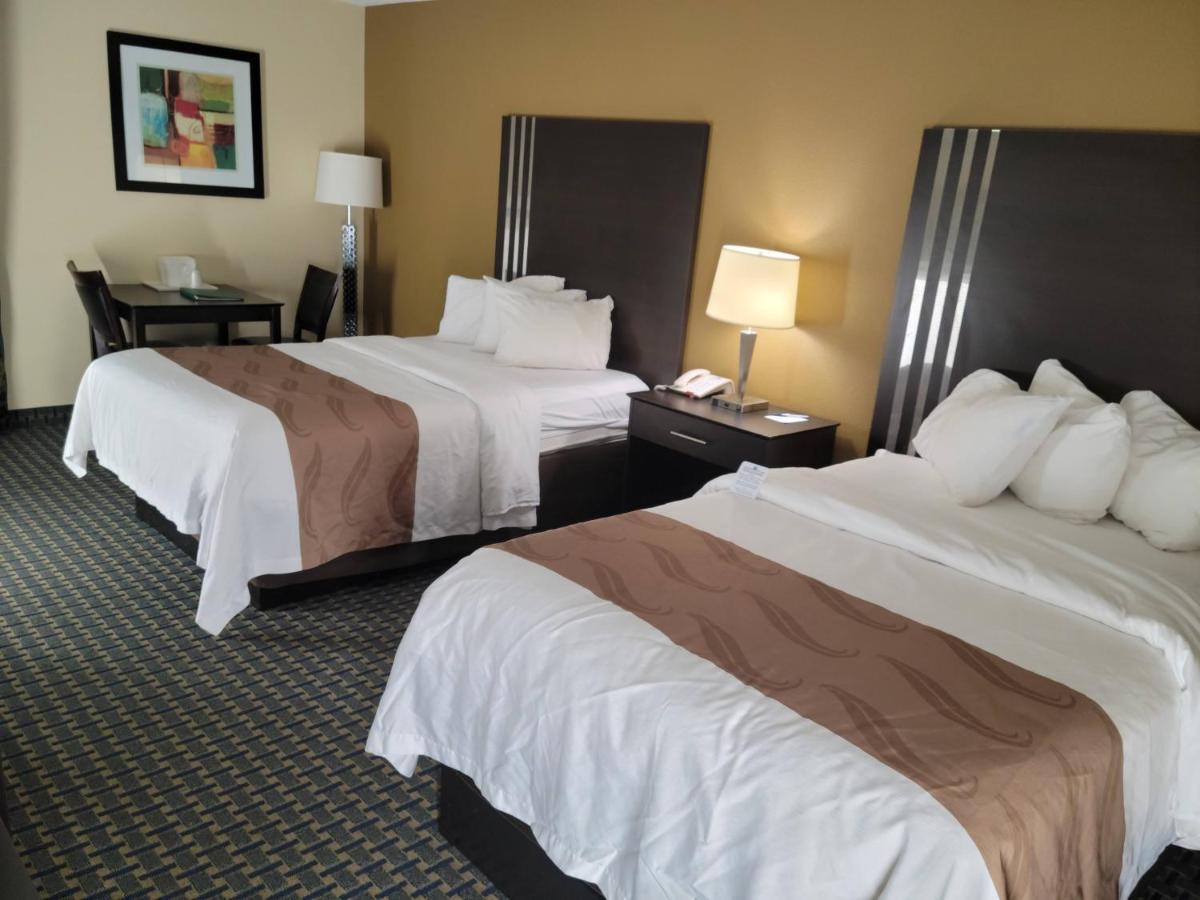 Quality Inn Terre Haute University Area Exteriör bild