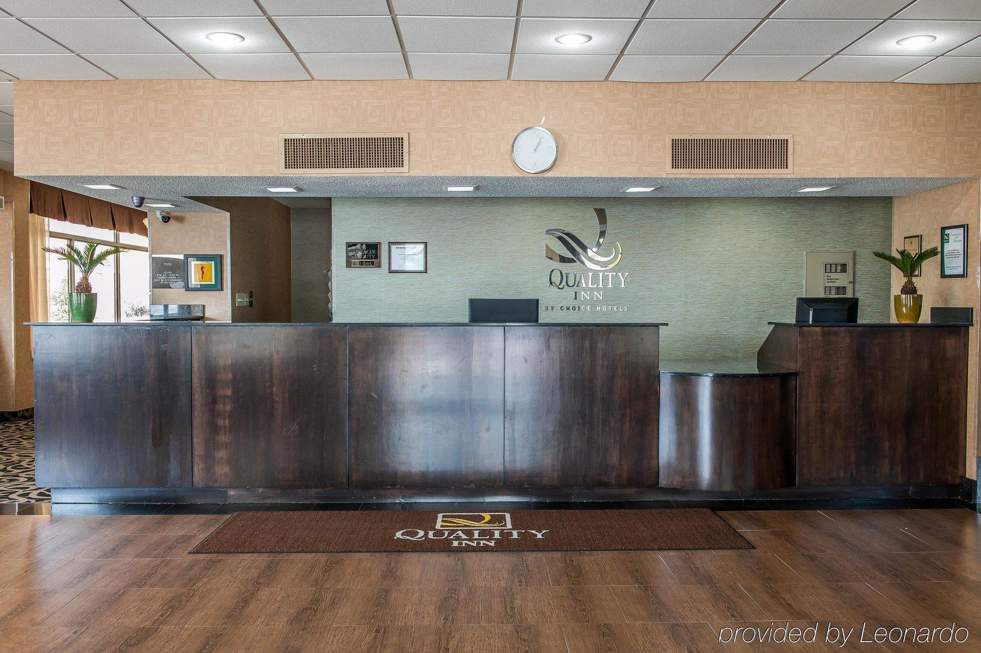 Quality Inn Terre Haute University Area Exteriör bild