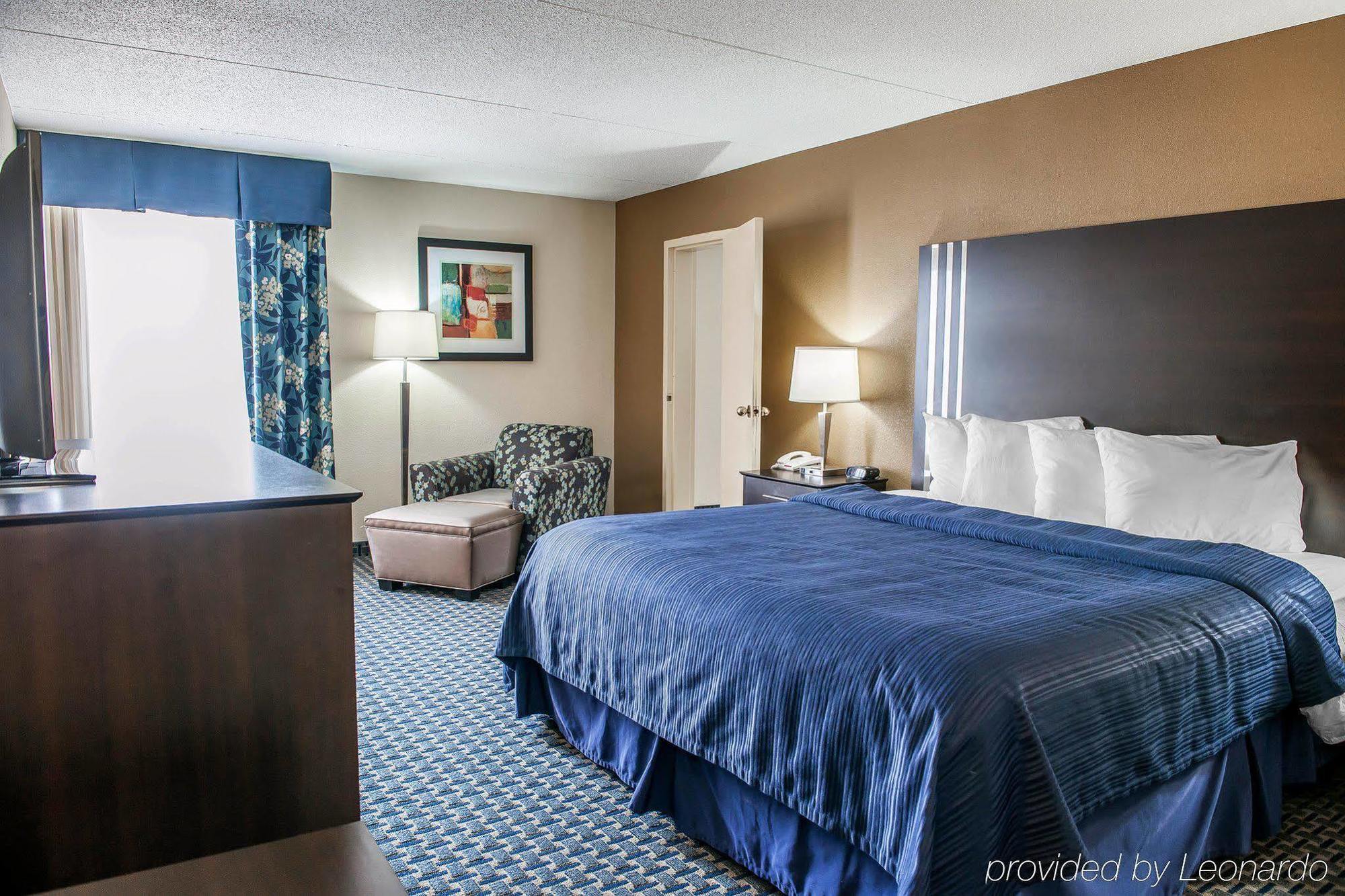 Quality Inn Terre Haute University Area Exteriör bild